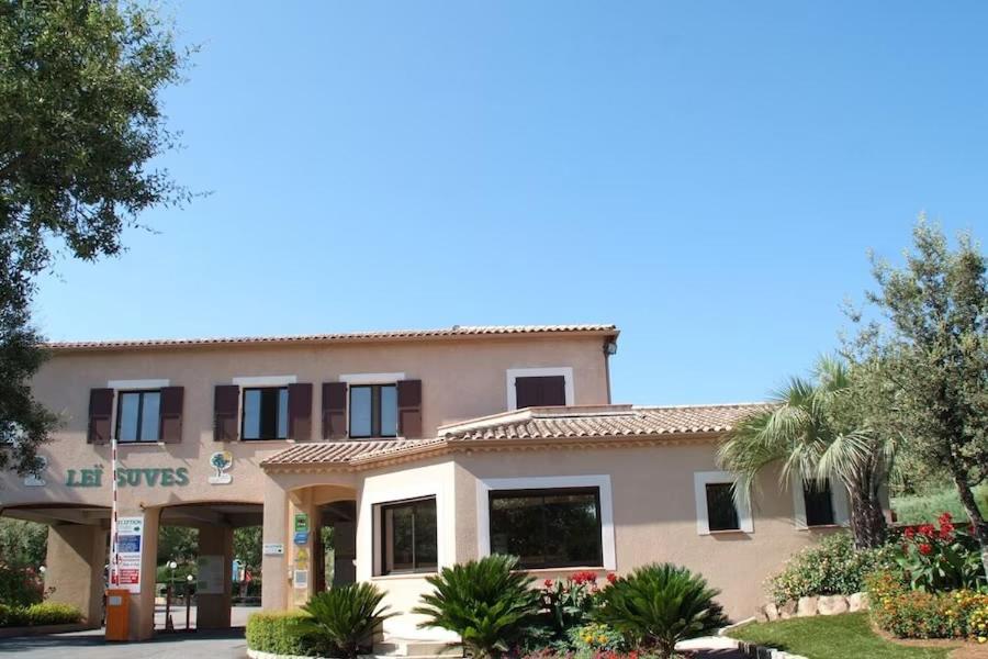 Mobile Home 6-Pers Camping Lei Suves-Cotes D'Azur-Including Airco ロクブリューヌ・シュル・アルジャン エクステリア 写真